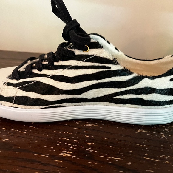Cole Haan Zerogrand Sneakers size 7 NEVER WORN - Picture 8 of 12